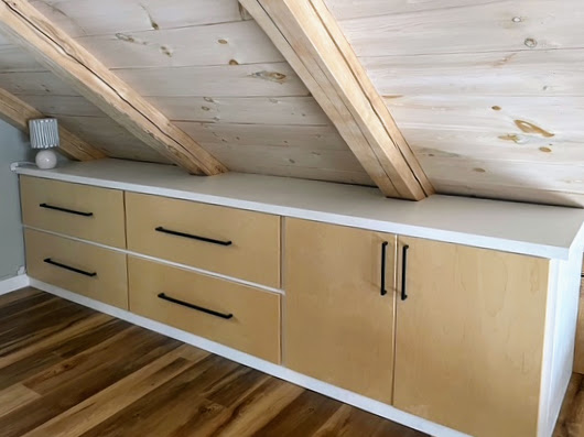 Built-in drawers and storage in the loft